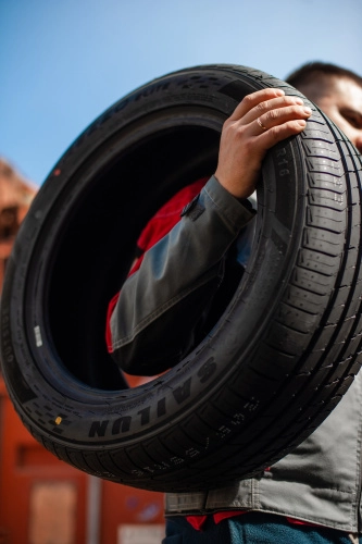 фото протектора и шины Atrezzo Elite Шина Sailun Atrezzo Elite 195/60 R16 89V